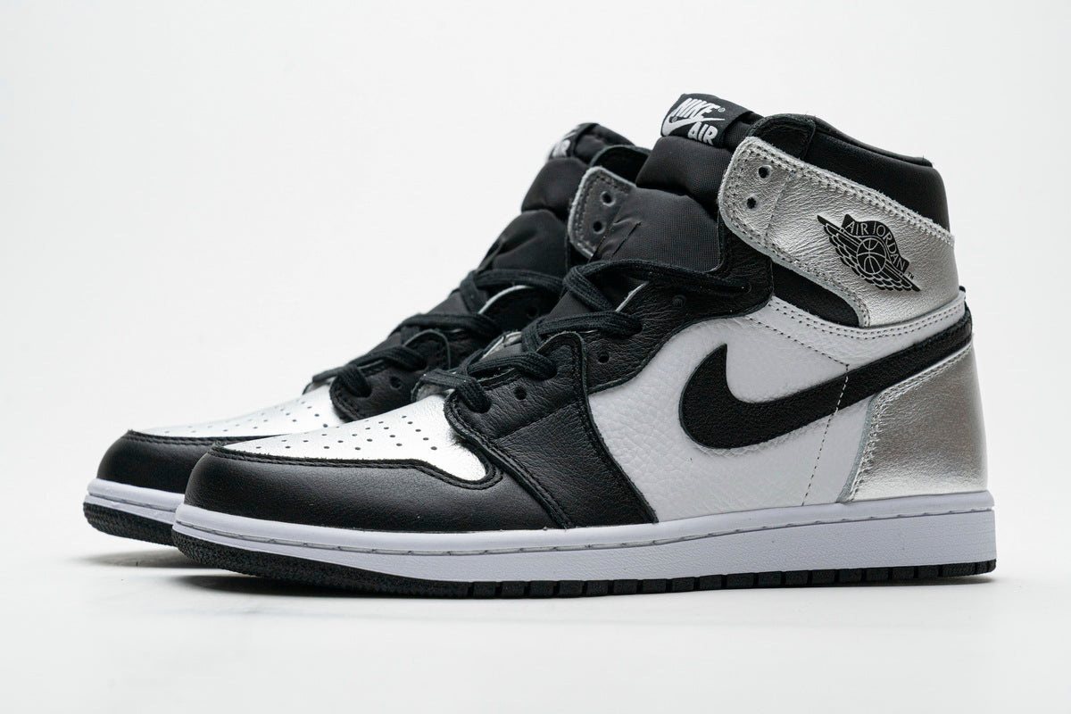 Jordan 1 Retro High Silver Toe - Icy Clothes Ro