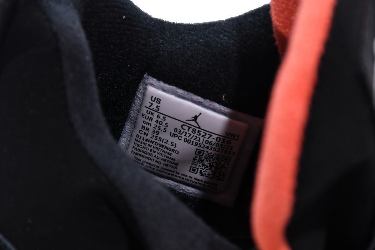 Jordan 4 Retro Red Thunder - Icy Clothes Ro