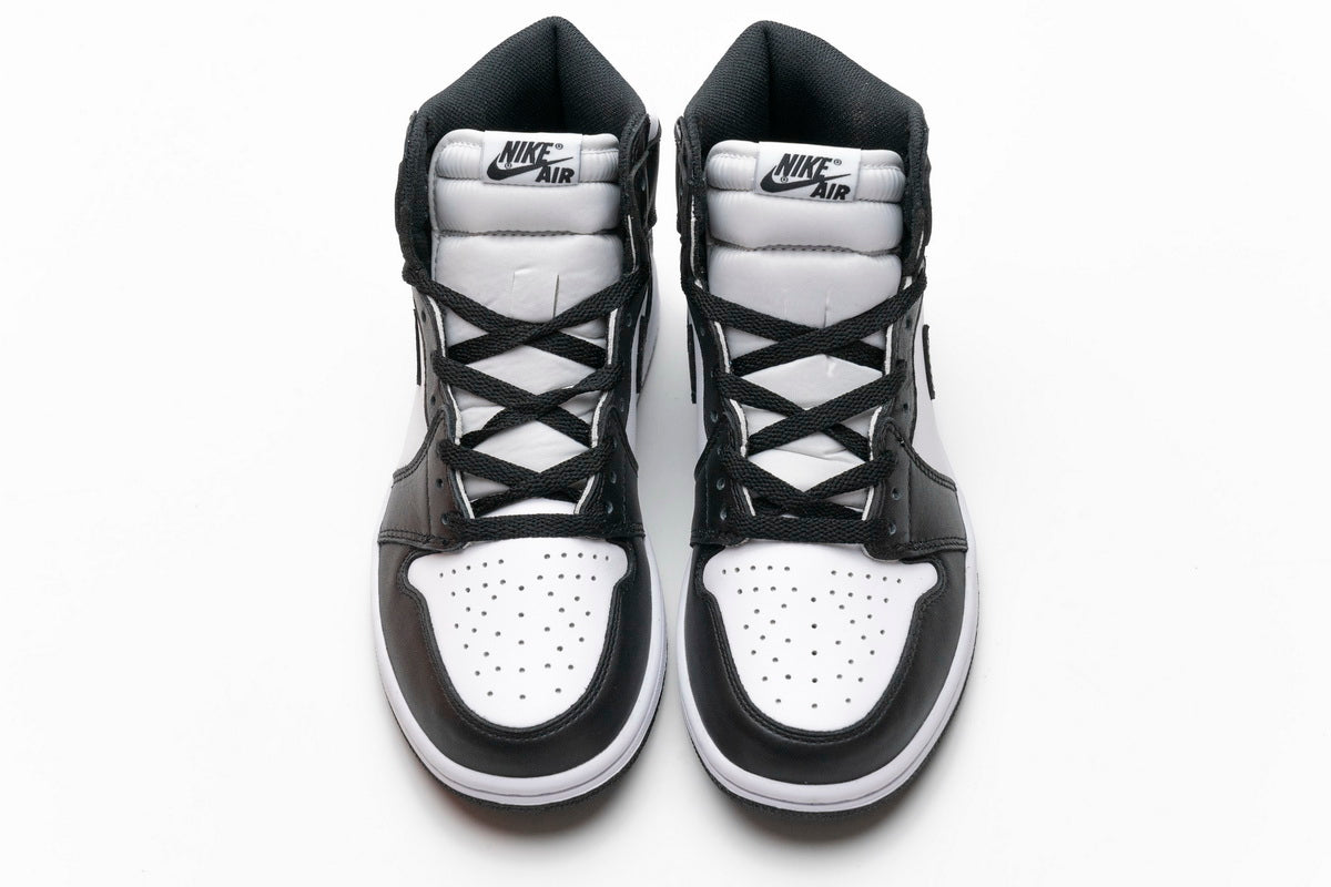 Jordan 1 Retro Black White - Icy Clothes Ro