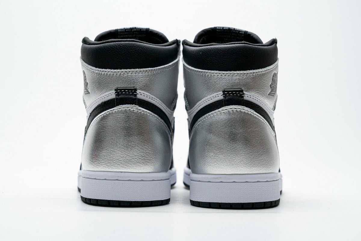 Jordan 1 Retro High Silver Toe - Icy Clothes Ro