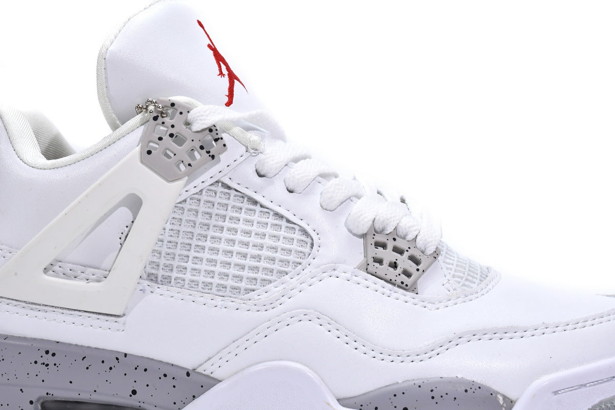 Jordan 4 Retro White Oreo - Icy Clothes Ro