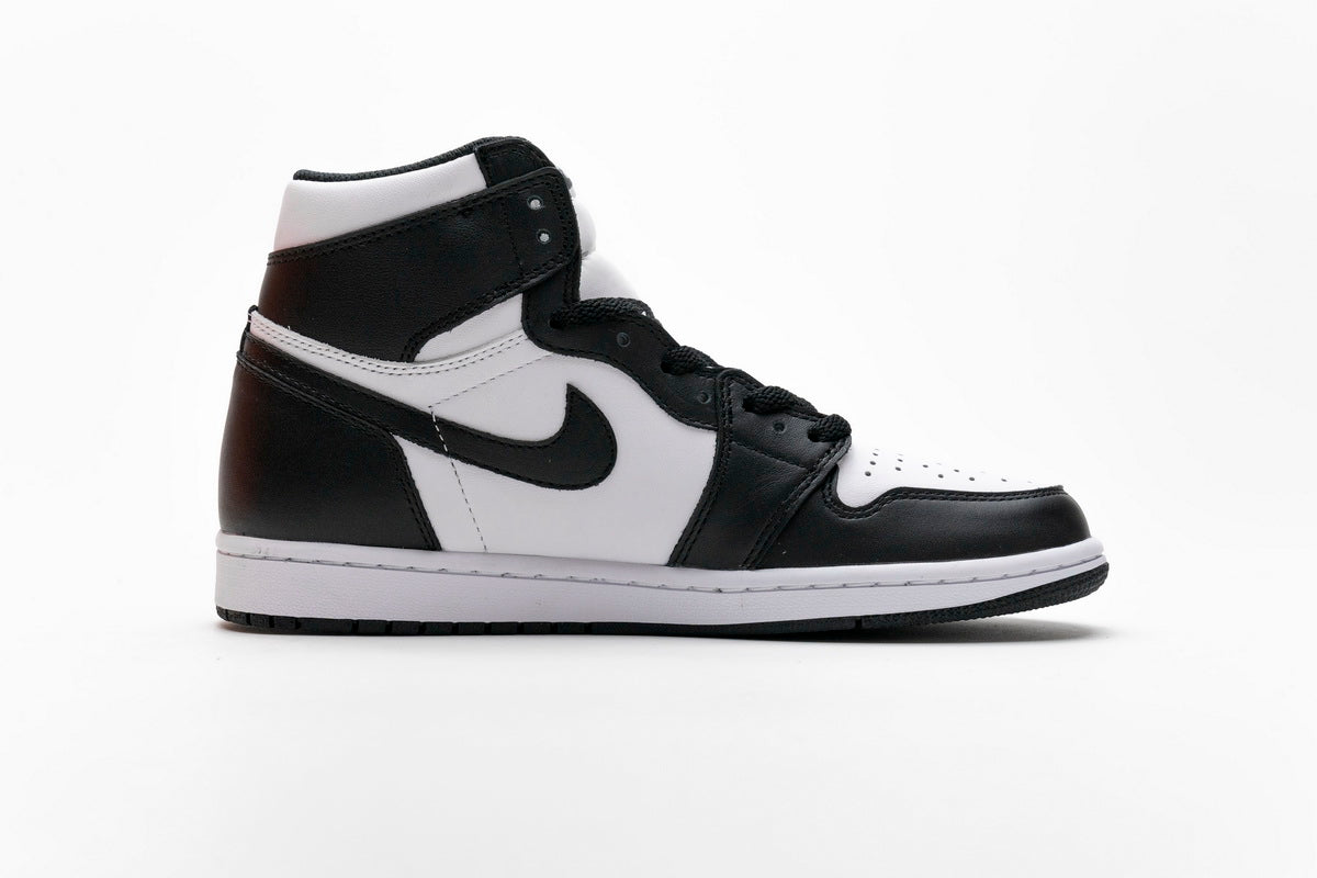 Jordan 1 Retro Black White - Icy Clothes Ro
