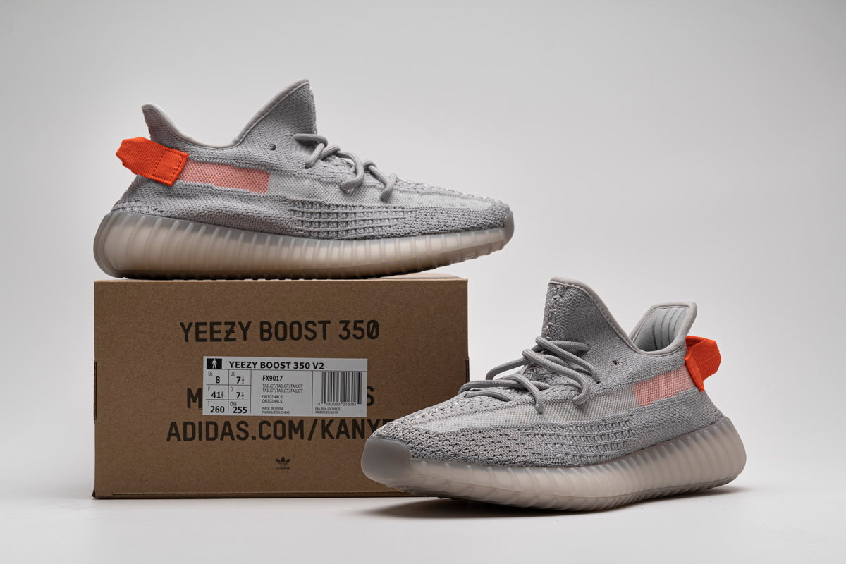 Yeezy 350 V2 Tail Wind