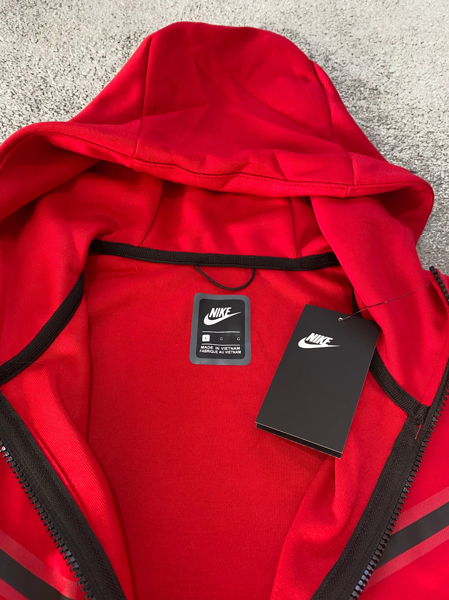 Nike Tech Fleece Red - Icy Clothes Ro