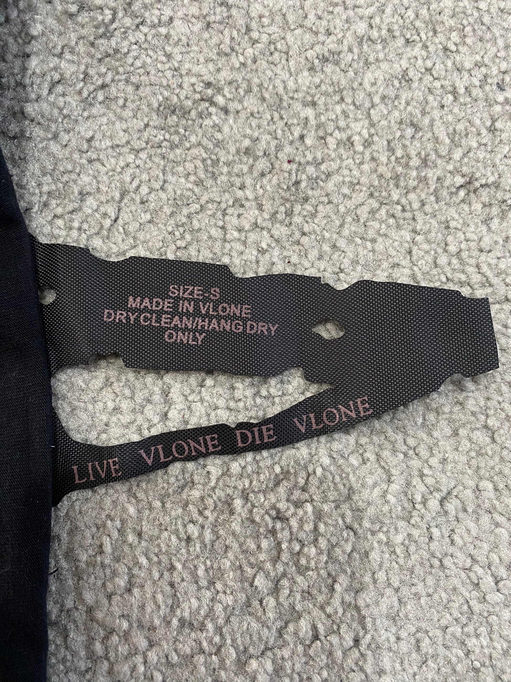 VLONE x Juice WRLD "Legends Never Die" Tee - Icy Clothes Ro