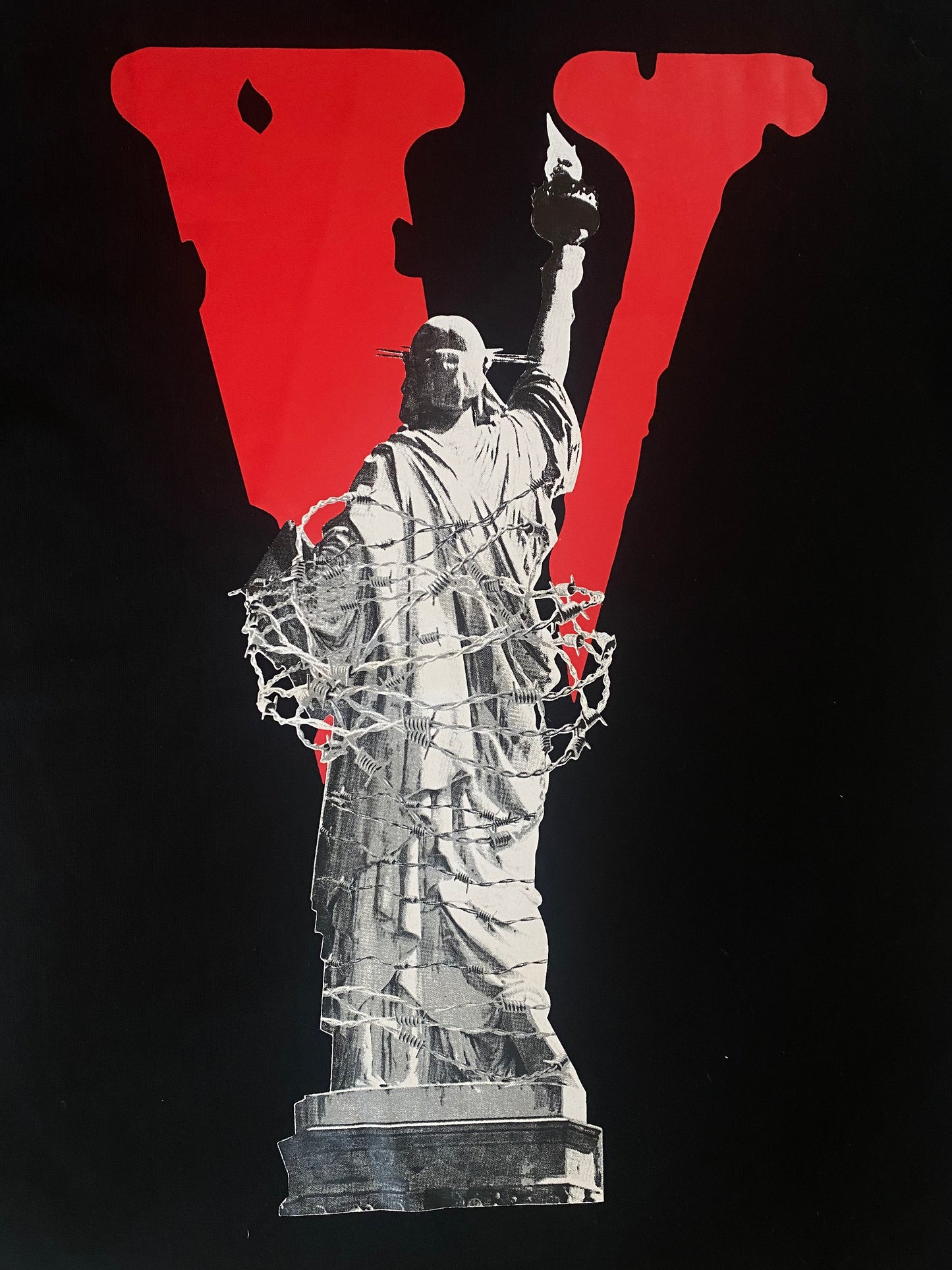 VLONE Statue of Liberty Tee - Icy Clothes Ro