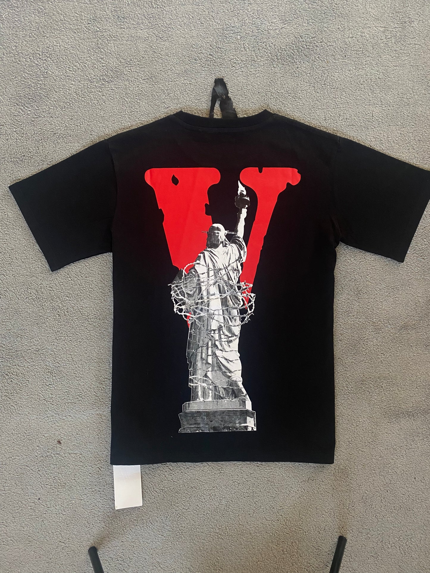 VLONE Statue of Liberty Tee - Icy Clothes Ro